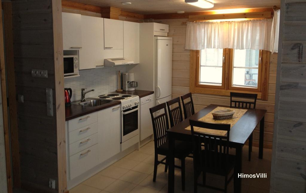 Himos Villi Cottages Йямся Номер фото